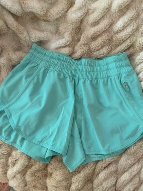 Lululemon Tracker Short V Shorts Washed Marsh Mint Green